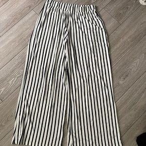 New striped cream pants ankle length for women size S